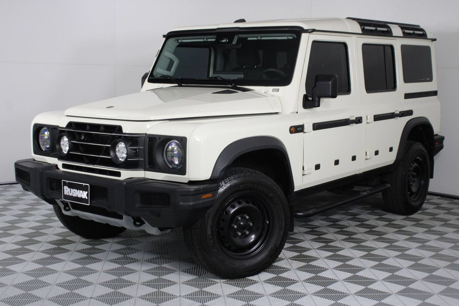 Used 2024 INEOS Grenadier AWD/4WD image 3