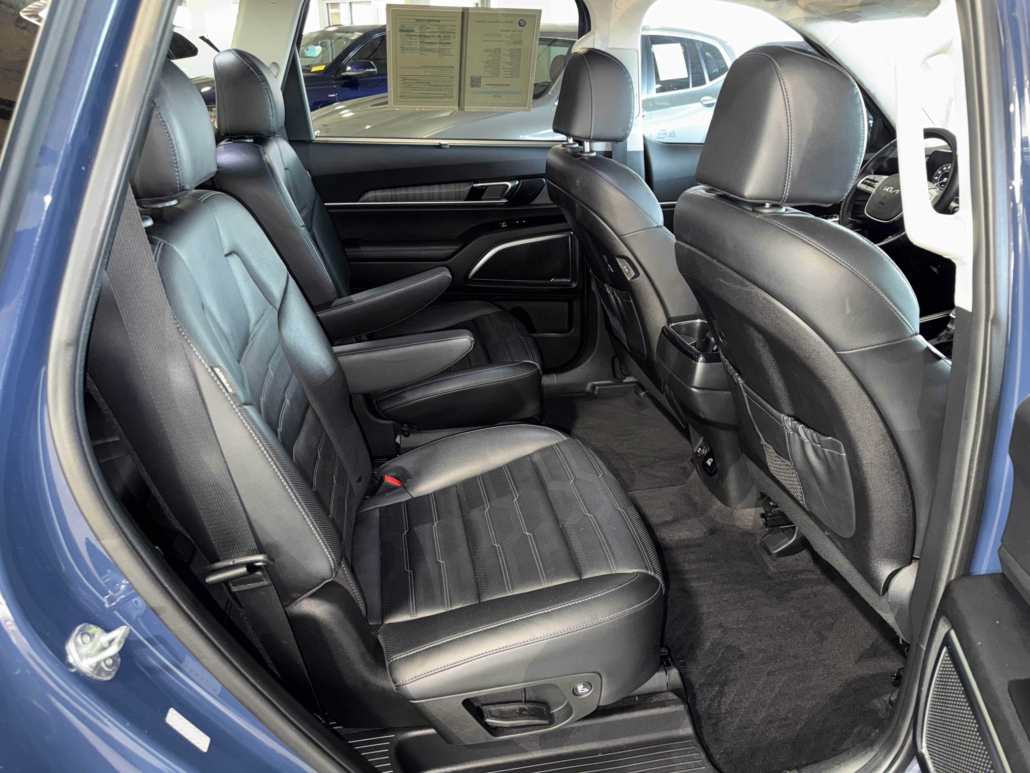 Used 2023 Kia Telluride SX Prestige image 12
