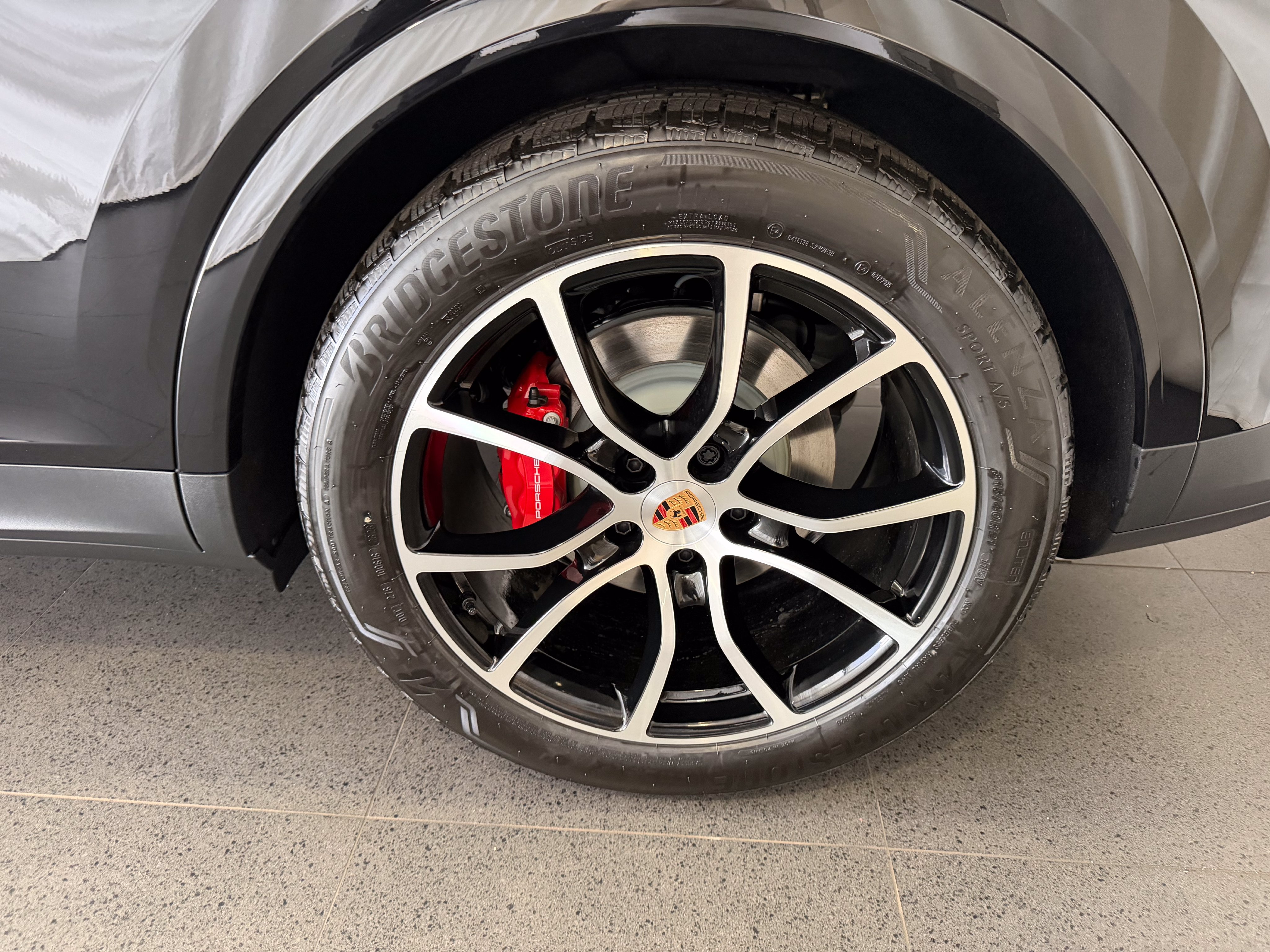 New 2027 Porsche Cayenne S AWD/4WD image 11