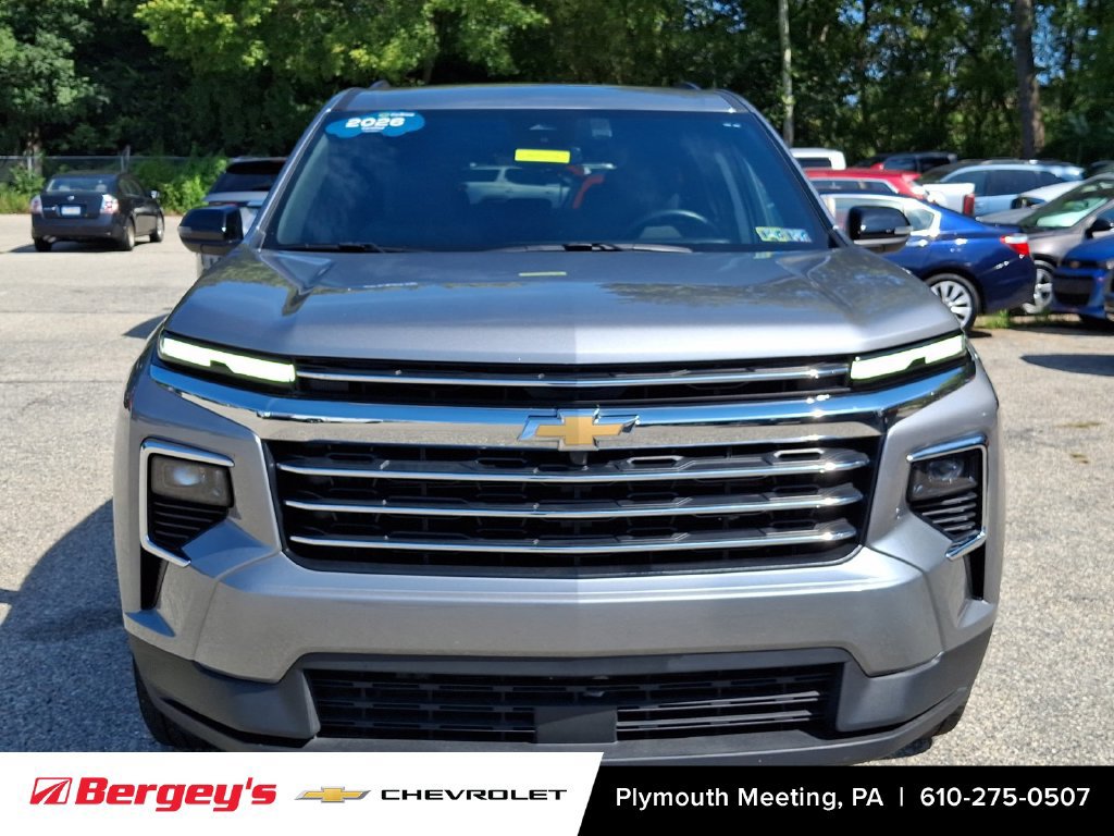 Certified 2026 Chevrolet Traverse LT AWD/4WD image 3