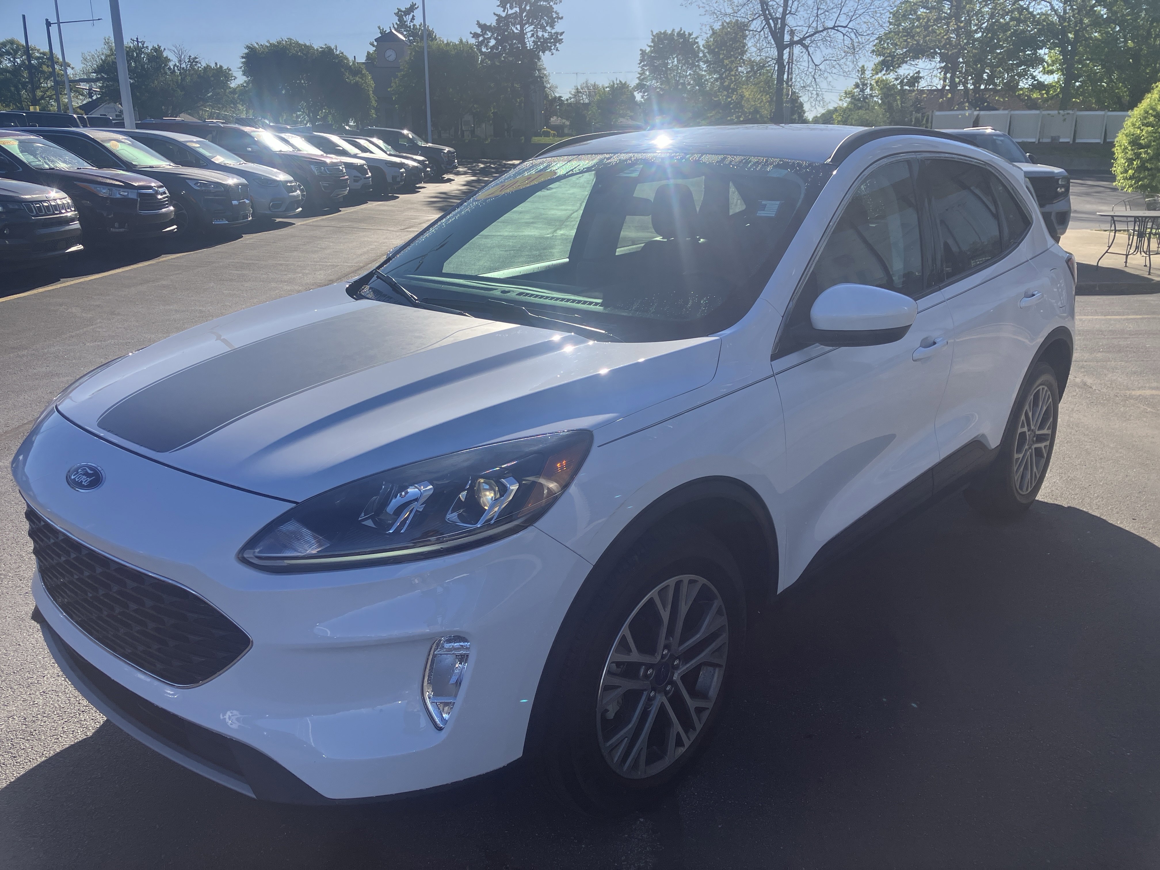 Used 2021 Ford Escape SEL AWD/4WD image 3