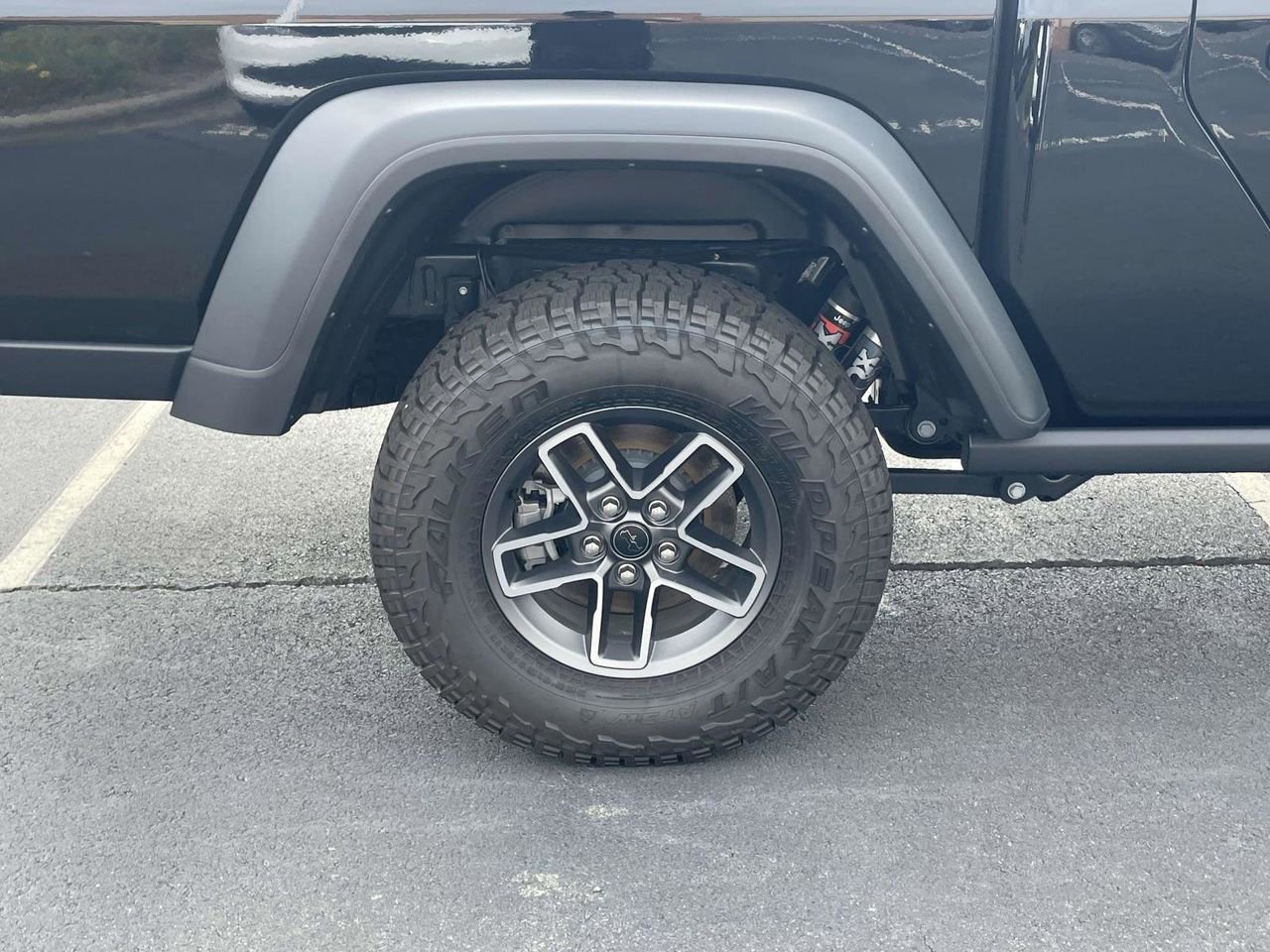 New 2025 Jeep Gladiator Mojave w/ Safety Group image 36