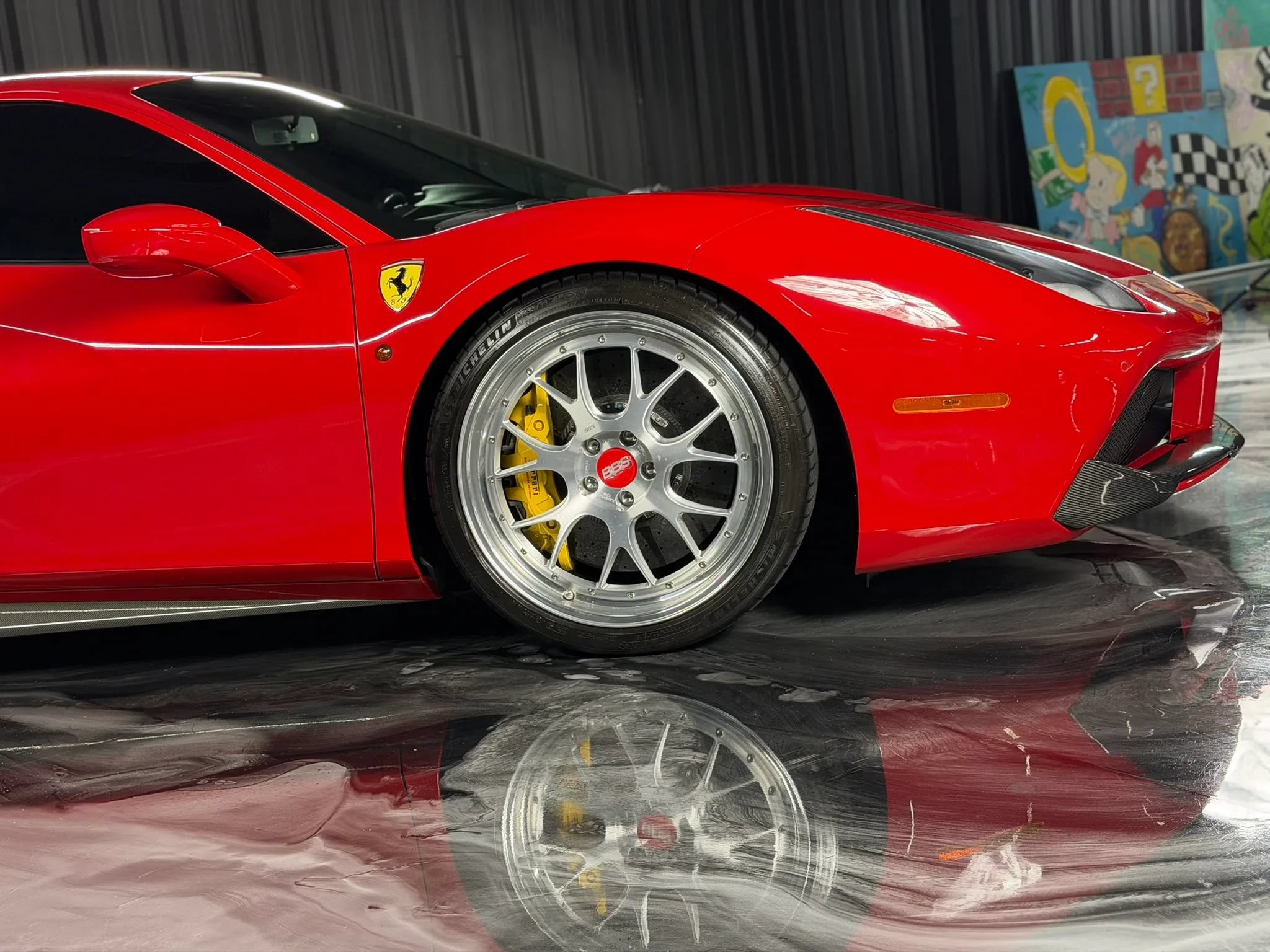 Used 2016 Ferrari 488 GTB RWD image 9