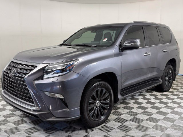Used 2023 Lexus GX 460 Premium w/ Accessory Package AWD/4WD image 2