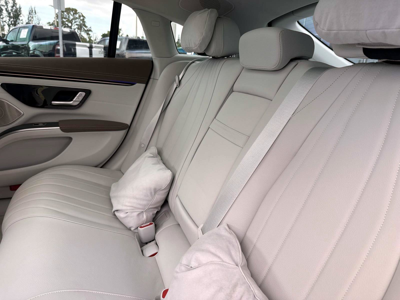 Certified 2023 Mercedes-Benz EQS 580 4MATIC Sedan image 12