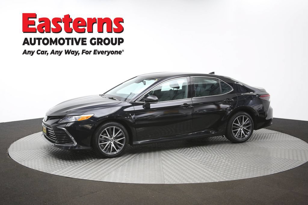 Used 2022 Toyota Camry XLE FWD image 57