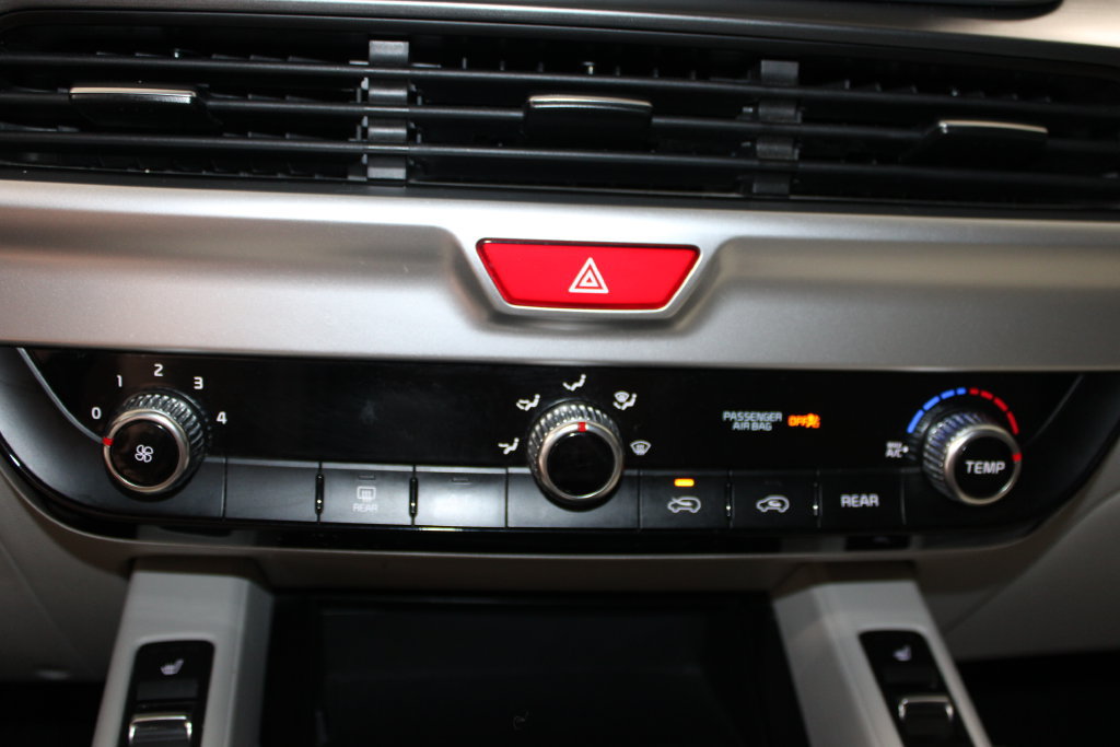 Used 2020 Kia Telluride S FWD image 49