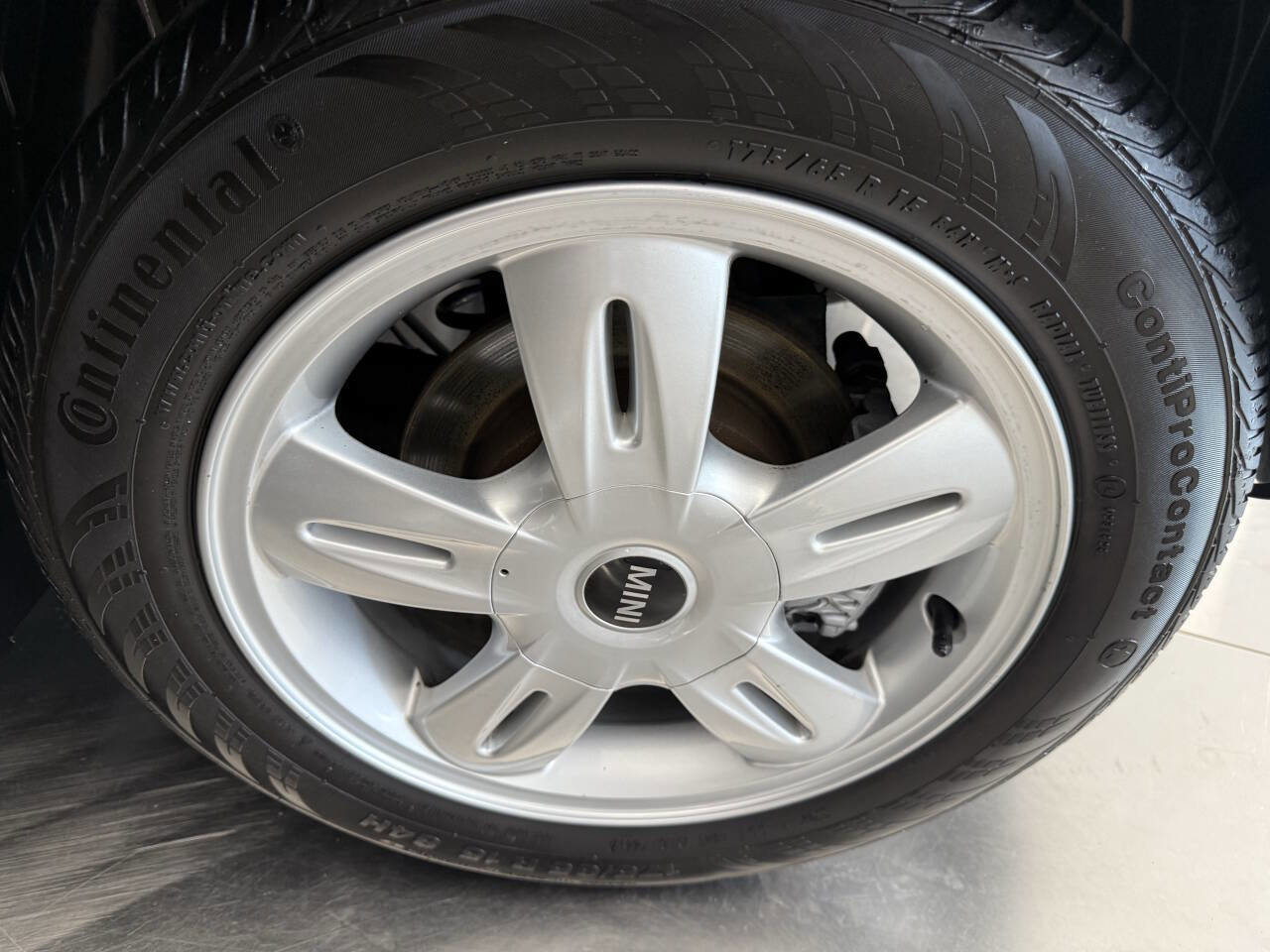 Used 2006 MINI Cooper Hardtop image 18