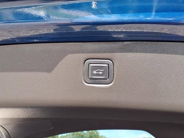 Used 2023 Chevrolet Blazer LT w/ Convenience Package image 9