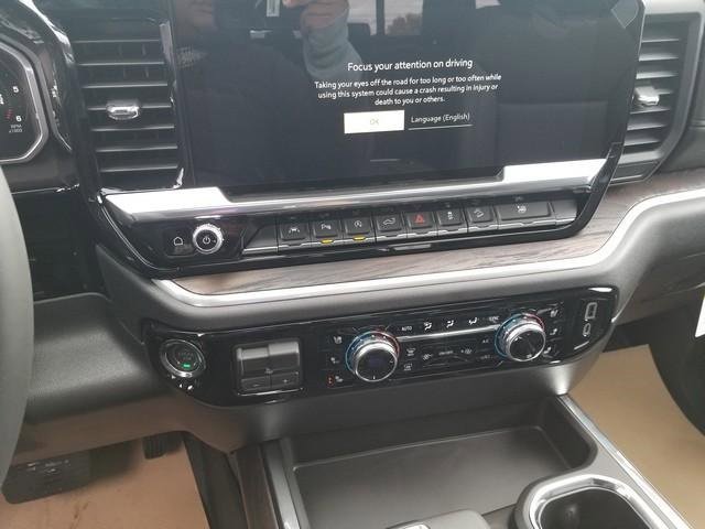 New 2026 GMC Sierra 1500 SLT w/ SLT Premium Package image 11