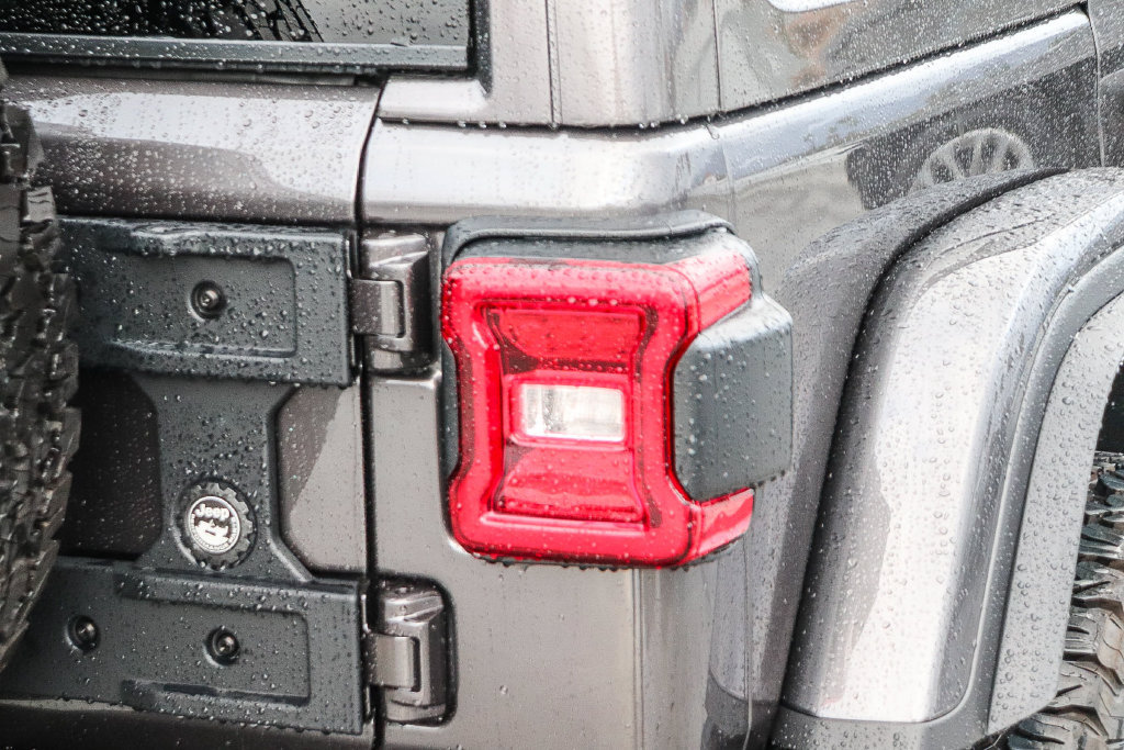 New 2026 Jeep Wrangler Unlimited Rubicon AWD/4WD image 9