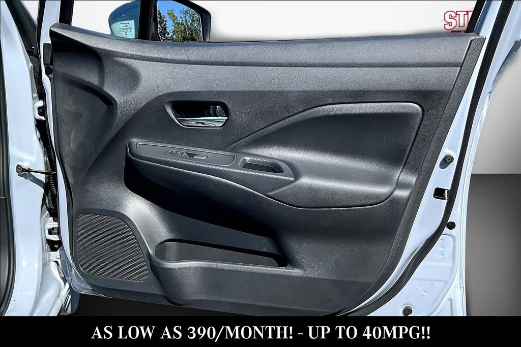 New 2025 Nissan Versa SV w/ Trunk Package FWD image 28