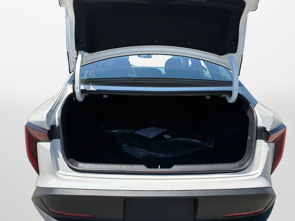 New 2025 Kia K4 LXS FWD image 18