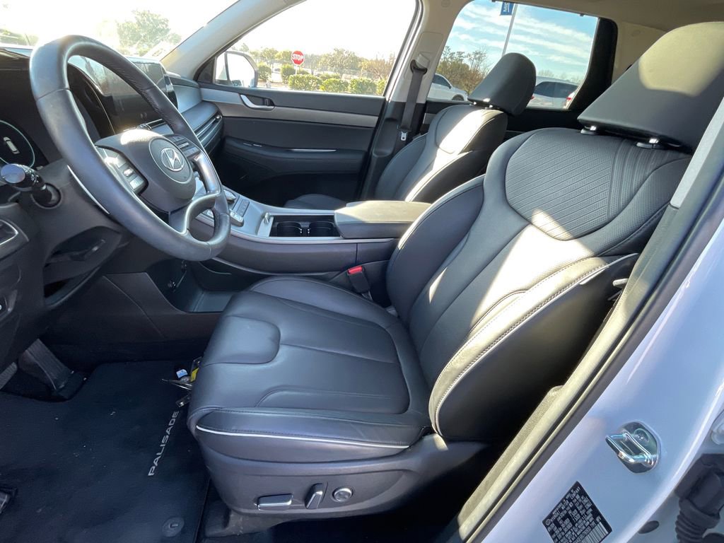 Used 2024 Hyundai Palisade SEL image 25