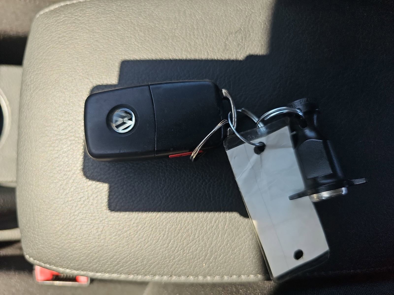 Used 2015 Volkswagen Jetta S image 32