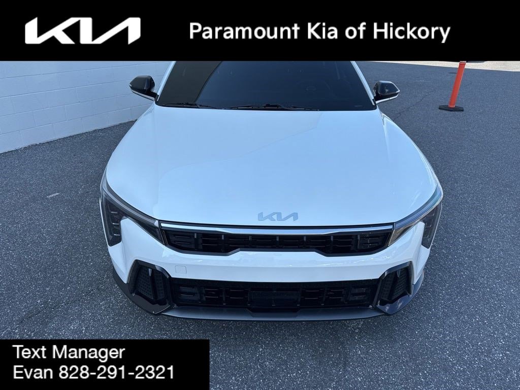 Used 2025 Kia K4 GT-Line w/ GT-Line Sunroof Package FWD image 2