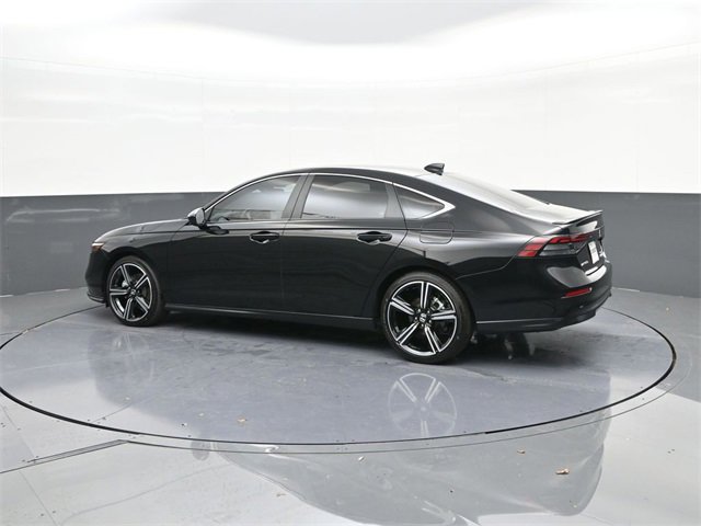 Certified 2025 Honda Accord Sport image 5