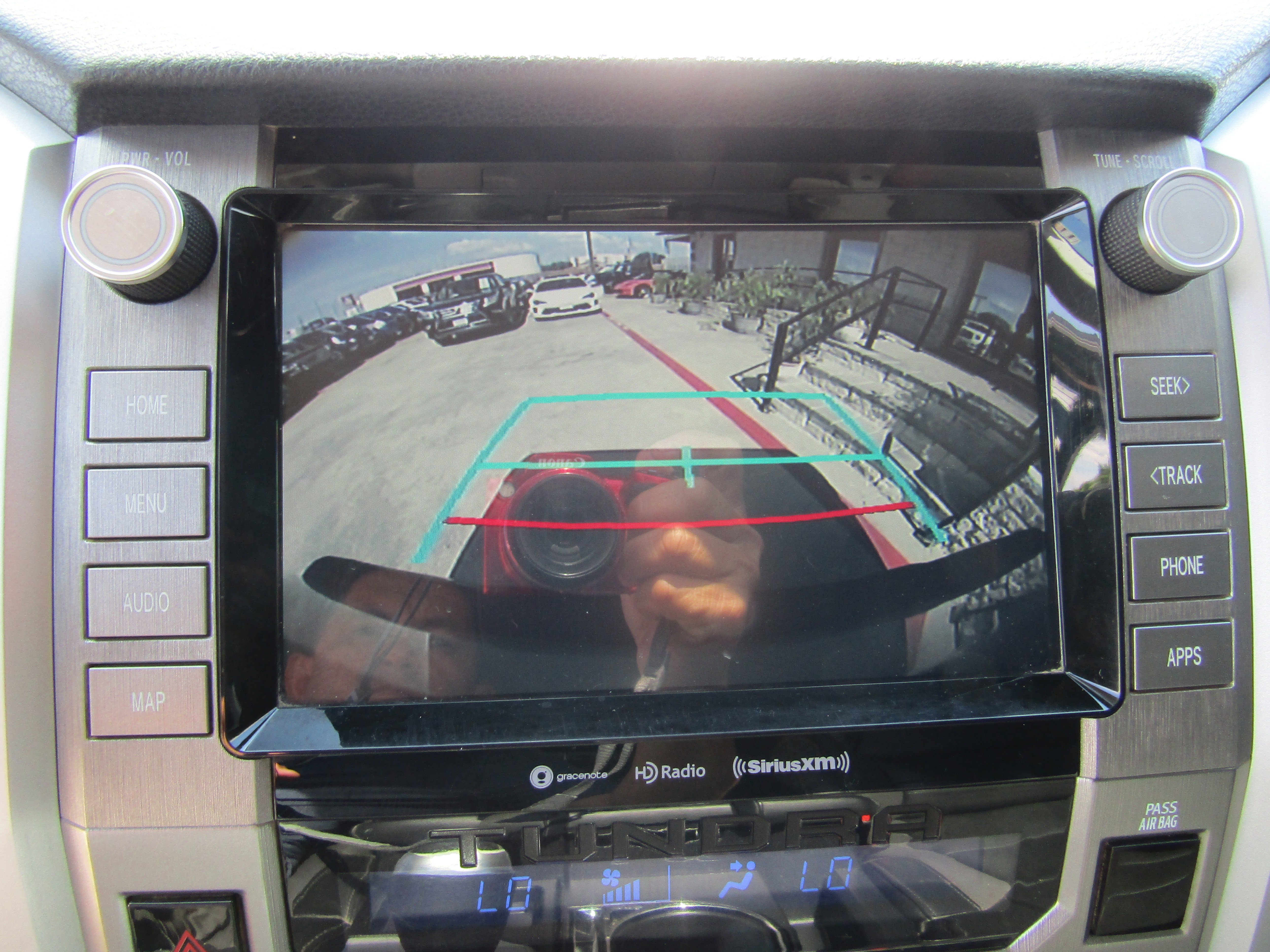 Used 2020 Toyota Tundra Limited image 17