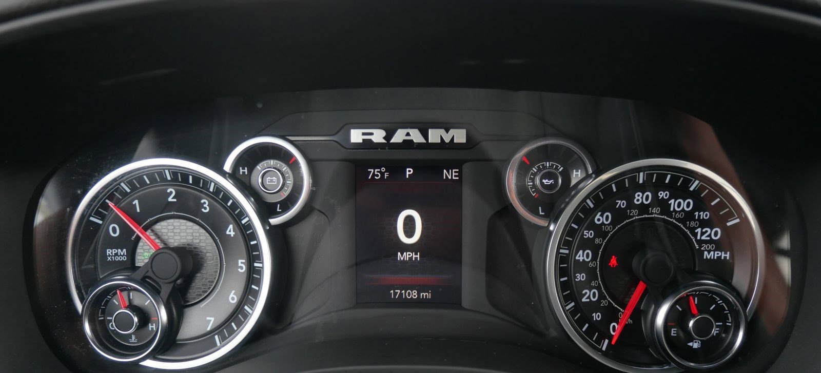 Used 2024 RAM 1500 Lone Star image 29