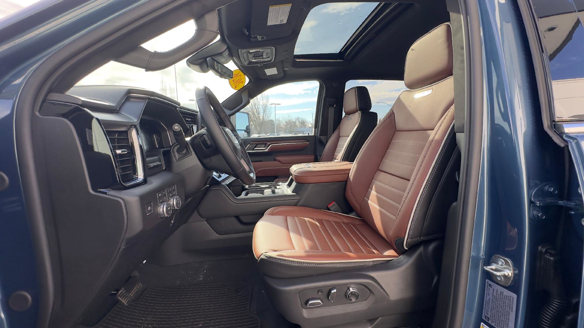 New 2026 GMC Sierra 3500 Denali Ultimate image 16