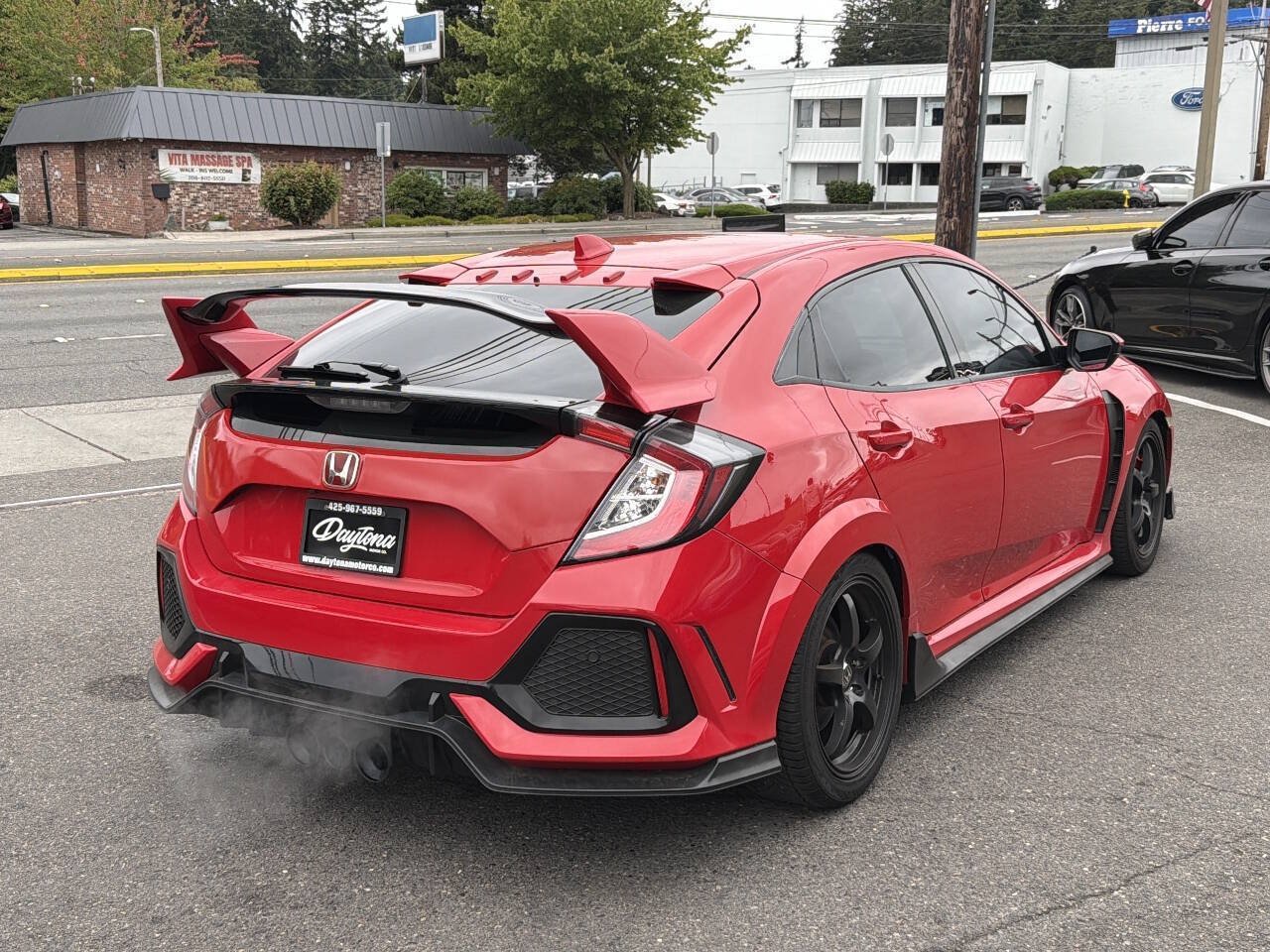 Used 2018 Honda Civic Type R image 8