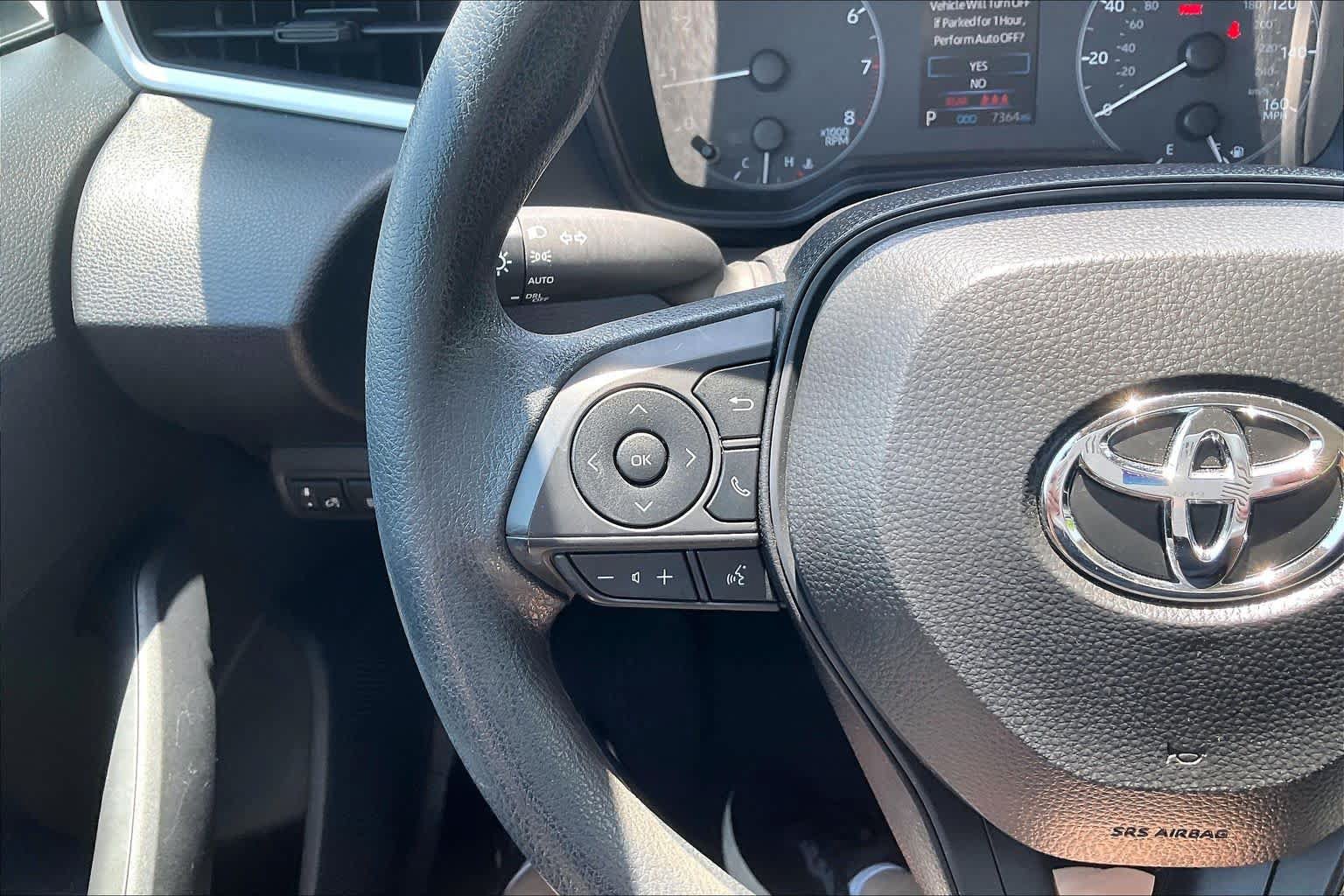 Used 2025 Toyota Corolla LE w/ LE Premium Package FWD image 22