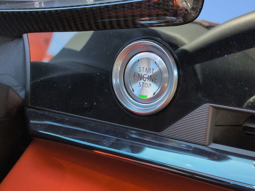 Used 2025 Chevrolet Corvette E-Ray w/ Stealth Interior Trim Package AWD/4WD image 18