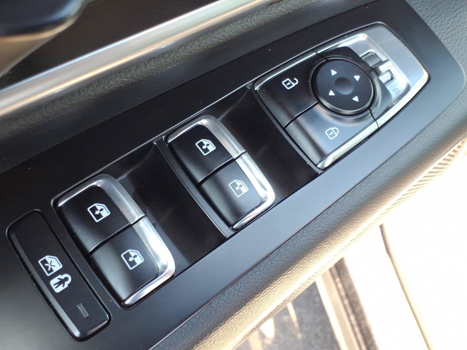 Used 2025 Kia Telluride S AWD/4WD image 11
