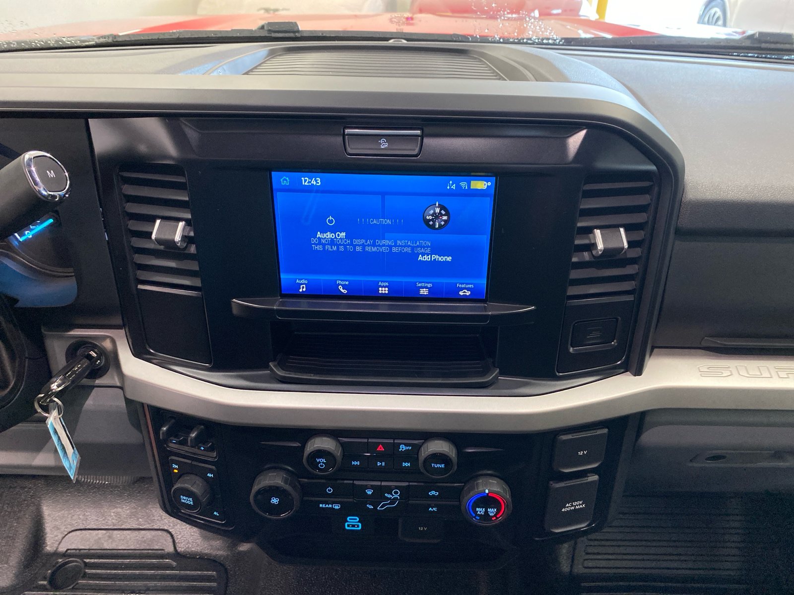 New 2026 Ford F250 XLT w/ FX4 Off-Road Package AWD/4WD image 17