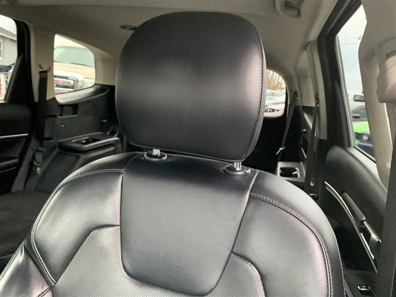 Used 2020 Kia Telluride S image 13