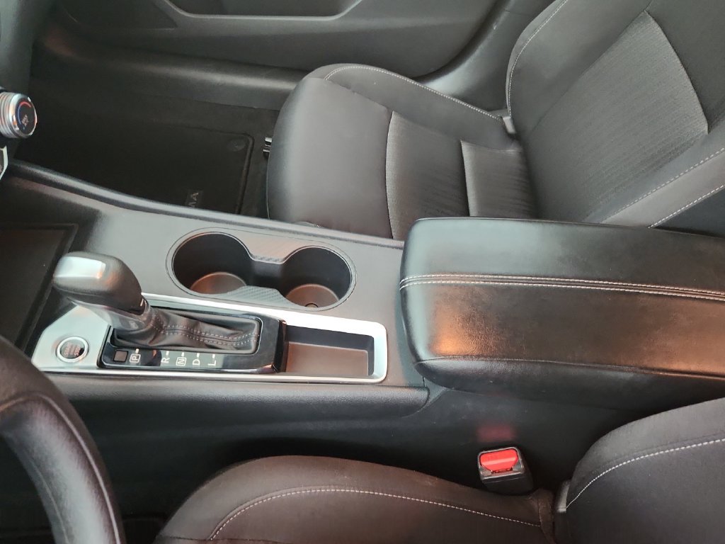 Used 2025 Nissan Altima 2.5 SV FWD image 31