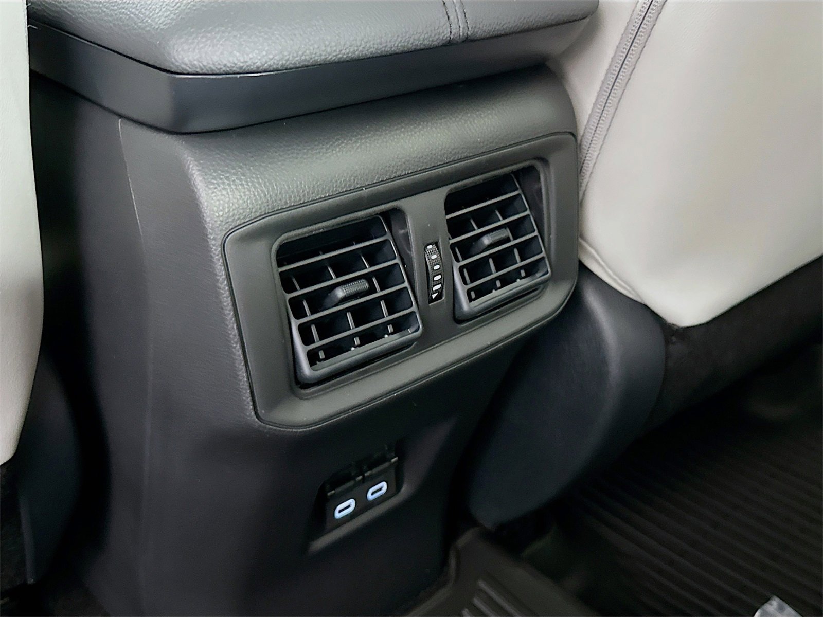 New 2025 Toyota RAV4 XLE Premium image 27