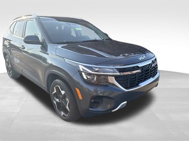 Certified 2025 Kia Seltos EX