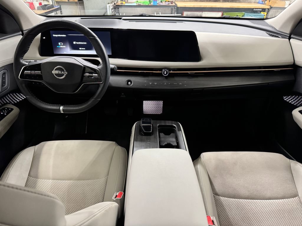 Used 2024 Nissan Ariya FWD image 17