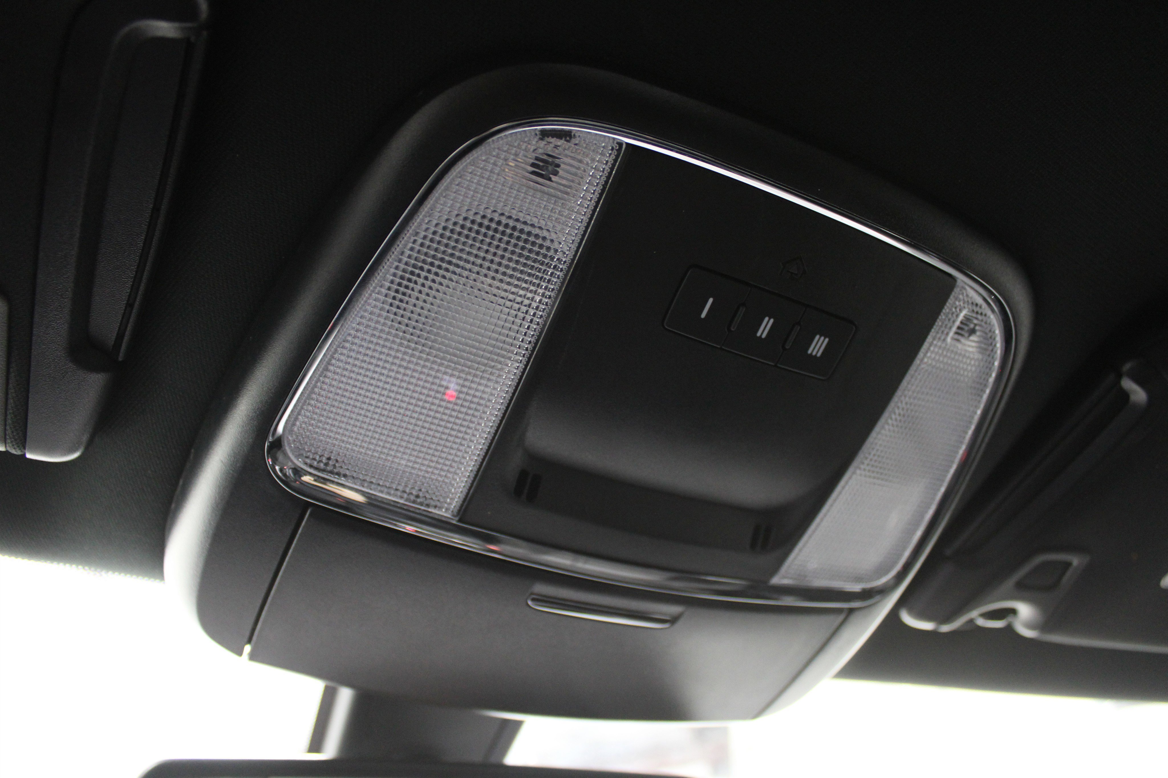 Used 2022 Dodge Charger GT w/ Blacktop Package image 19