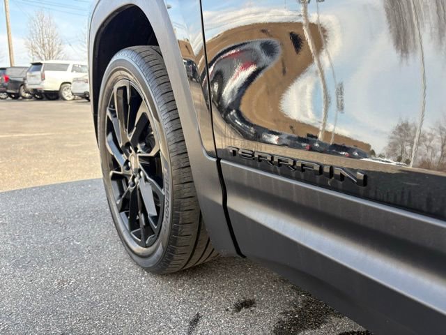 Certified 2024 GMC Terrain SLT w/ Infotainment Package II image 13