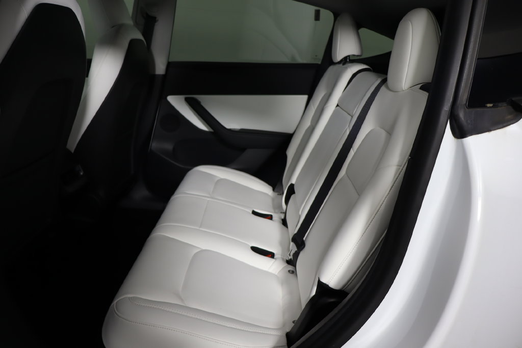 Used 2020 Tesla Model Y Long Range AWD/4WD image 14