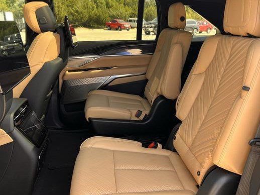 New 2026 Cadillac Escalade IQ Sport 2 w/ LPO, ONYX Package AWD/4WD image 25