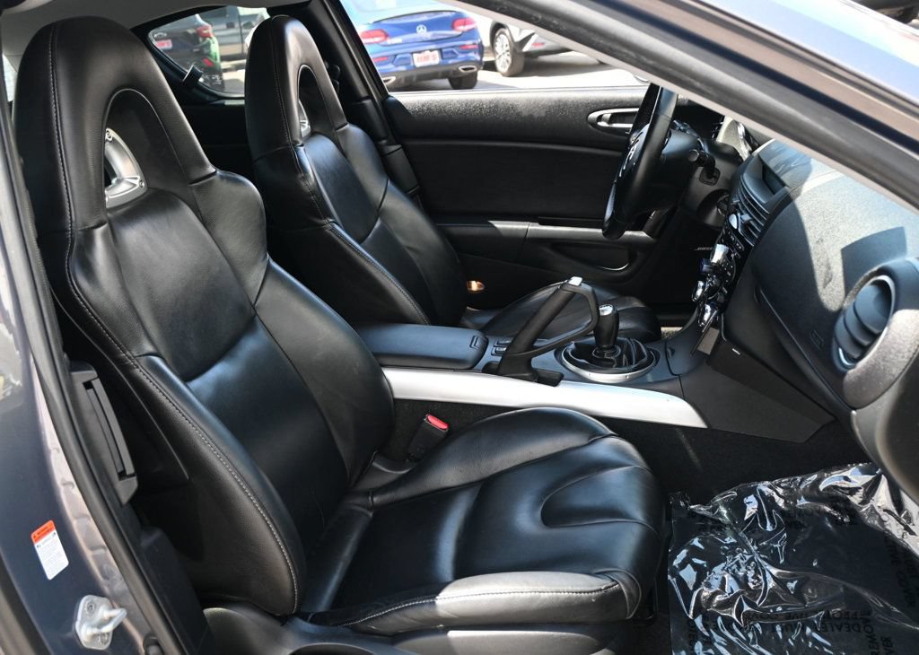Used 2006 MAZDA RX-8 w/ Grand Touring Pkg RWD image 14