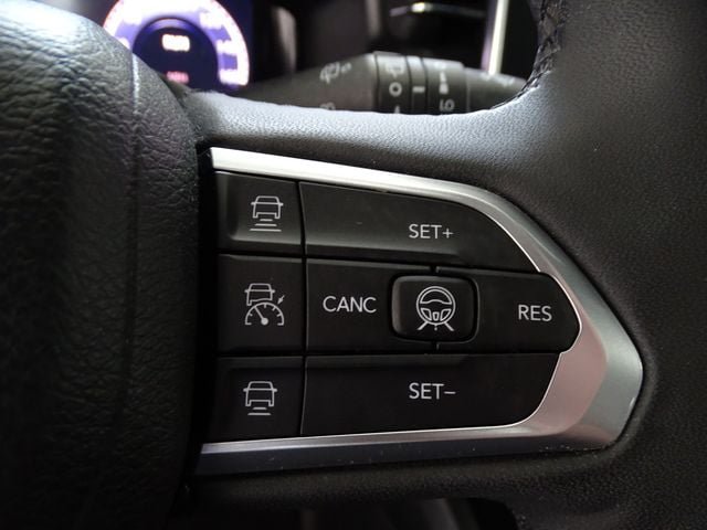Certified 2023 Jeep Compass High Altitude w/ Driver Assist Group I AWD/4WD image 8