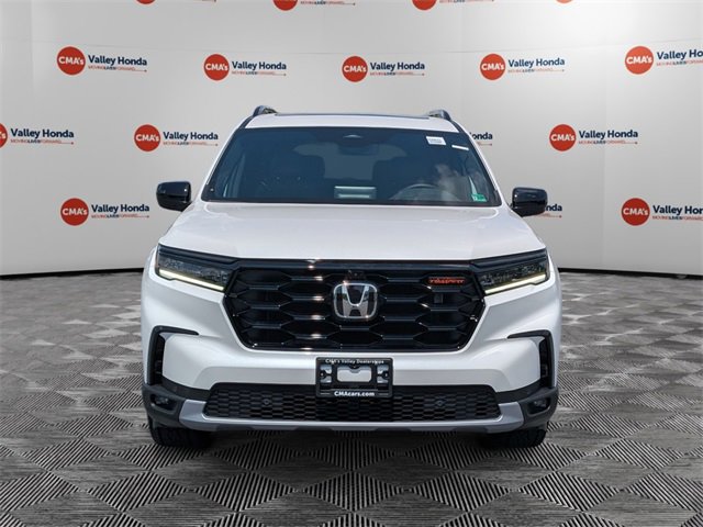 New 2025 Honda Pilot TrailSport image 2