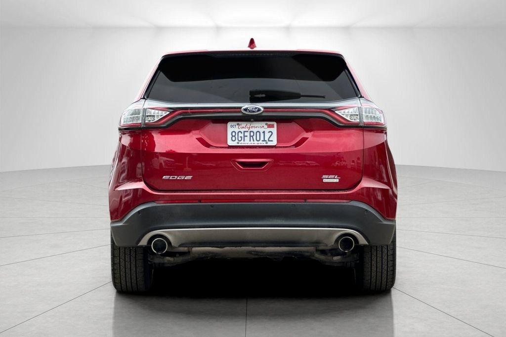 Used 2018 Ford Edge SEL w/ Equipment Group 201A FWD image 4