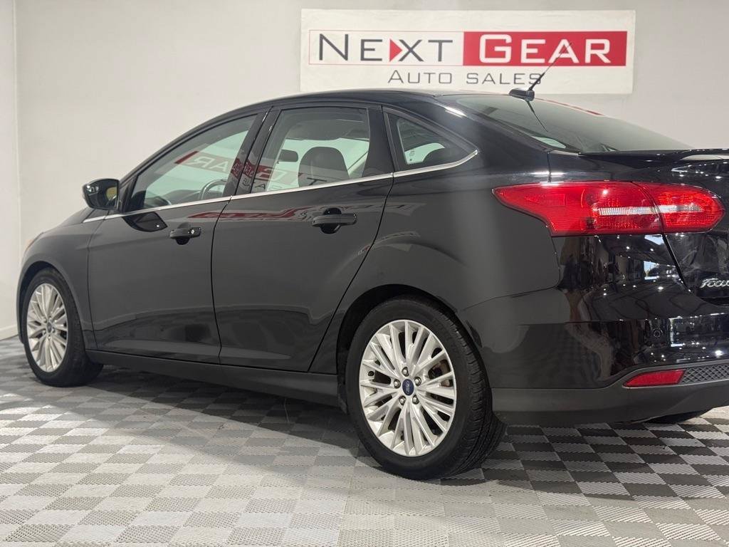 Used 2018 Ford Focus Titanium FWD image 10