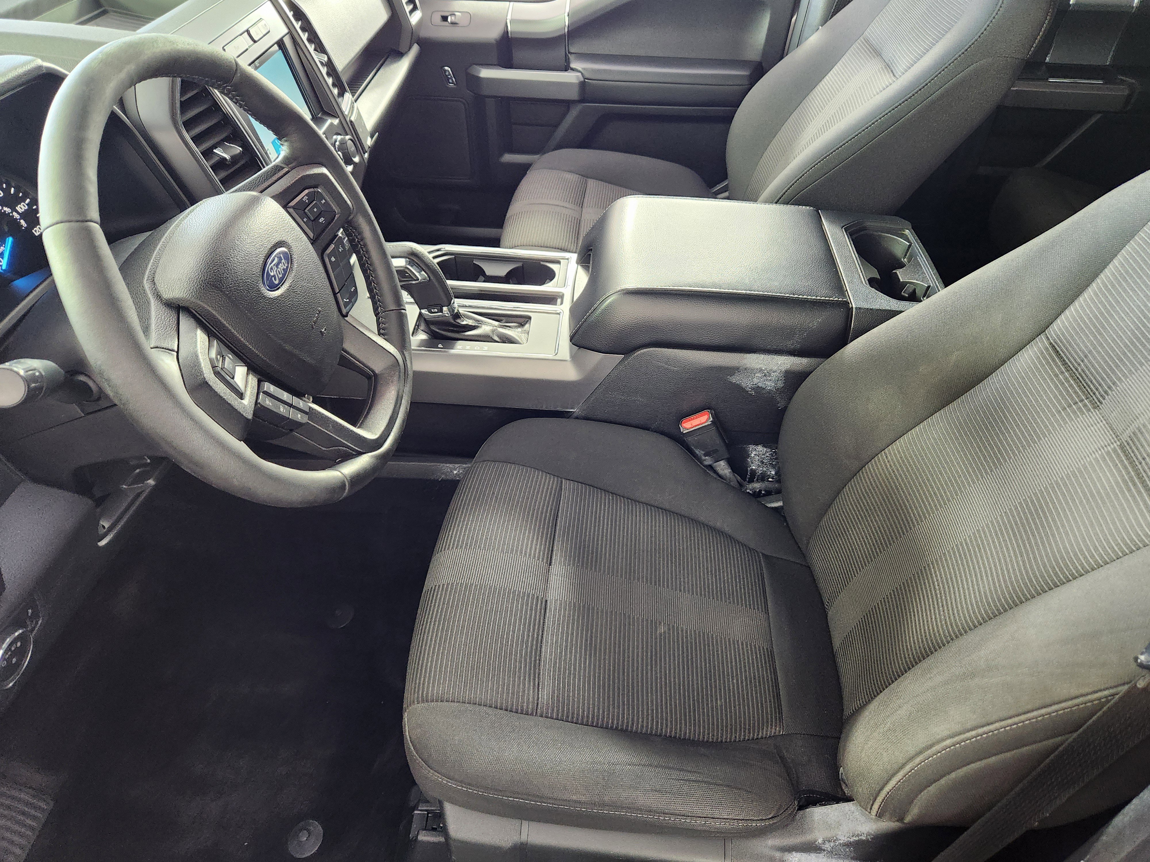 Used 2017 Ford F150 XLT w/ Equipment Group 302A Luxury image 11