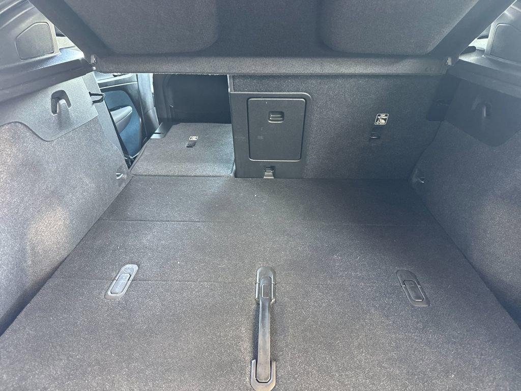 Certified 2023 Volvo C40 P8 Recharge Ultimate image 14