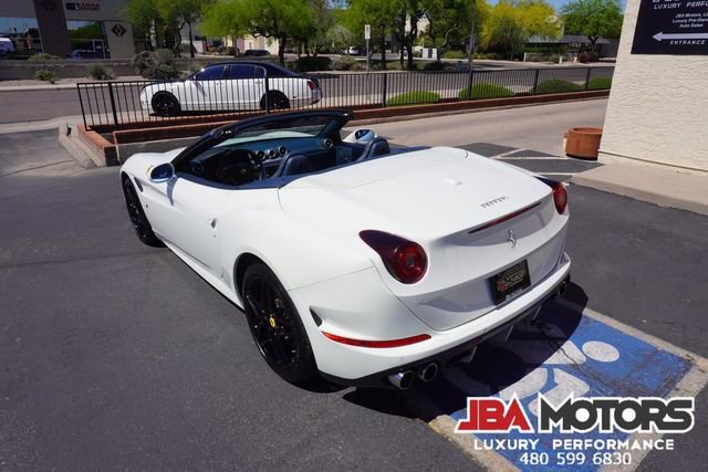 Used 2015 Ferrari California T image 65