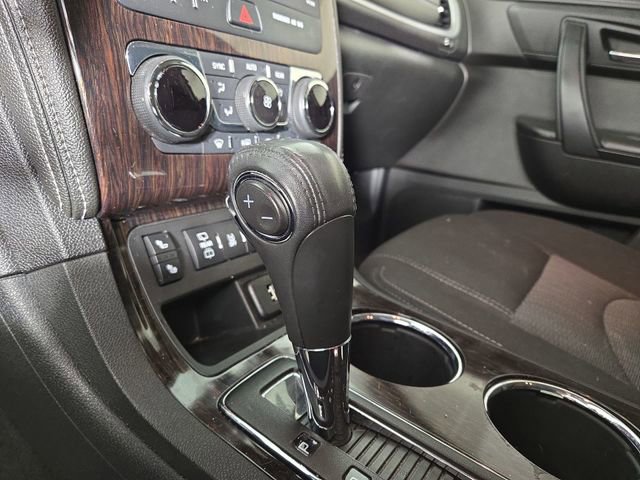 Used 2015 Chevrolet Traverse LT image 20