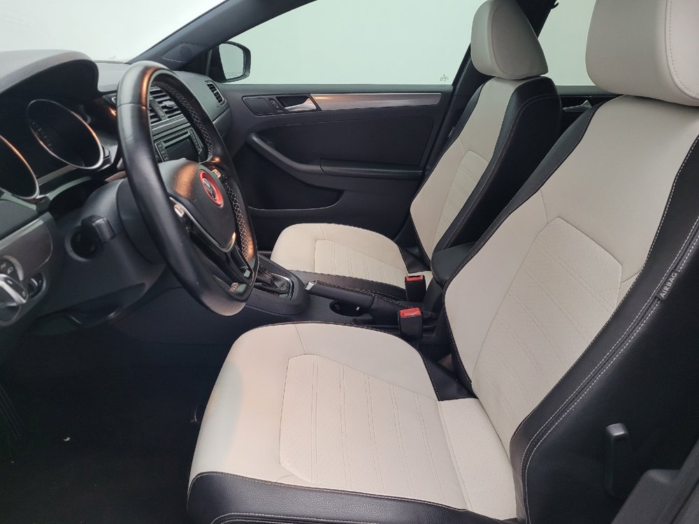Used 2016 Volkswagen Jetta Sport FWD image 17