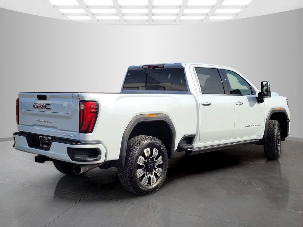 New 2026 GMC Sierra 2500 Denali w/ Denali Reserve Package image 4