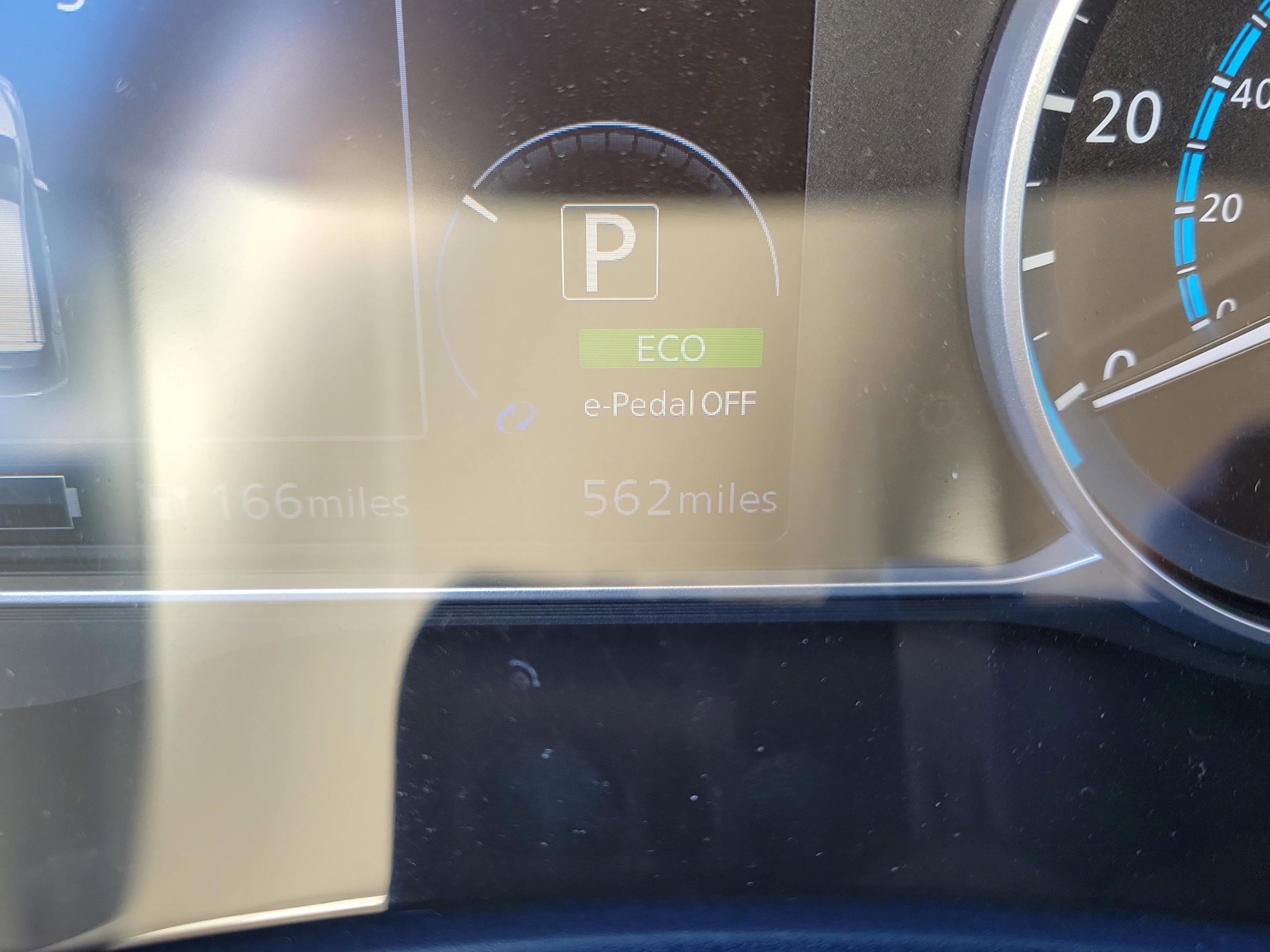 Certified 2024 Nissan Leaf SV Plus image 20